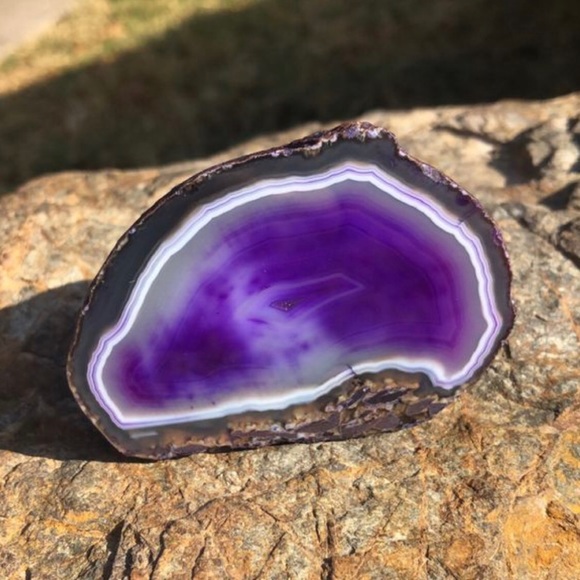 Brazilian Purple Agate Geode - Picture 1 of 5